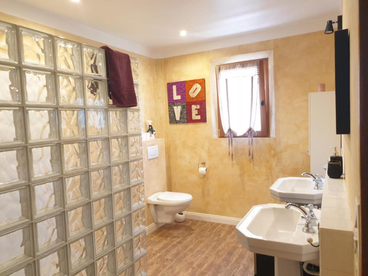 Villa Tropez Chambres D'Hotes Le Luc Bagian luar foto